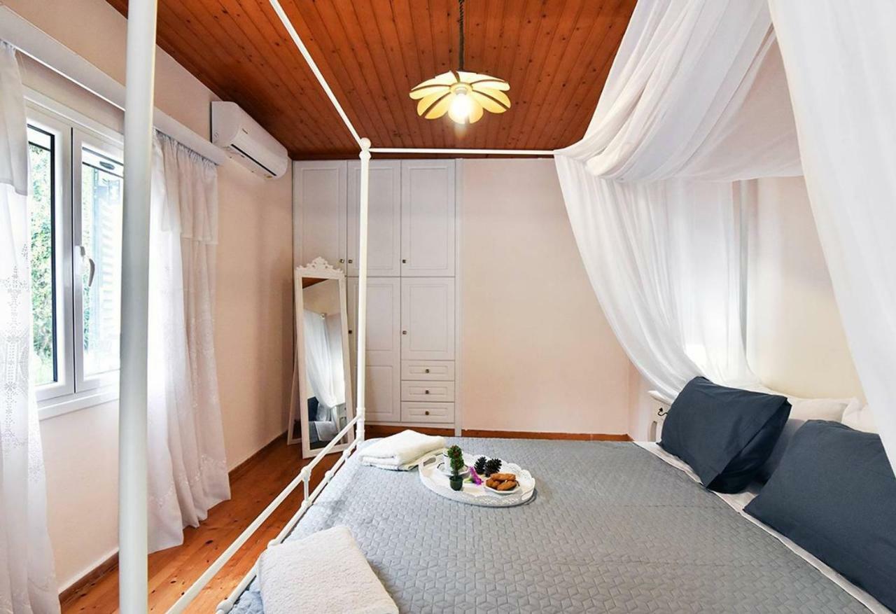 Vakantiehuis Karmela's By Corfuescapes